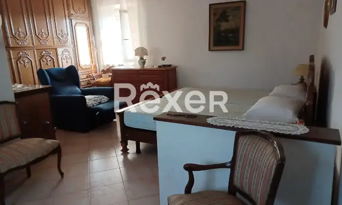 Rexer-Mortara-Cascina-indipendente-con-stalle-porticati-cortile-e-terreno-annesso-Mortara-PV-Altro