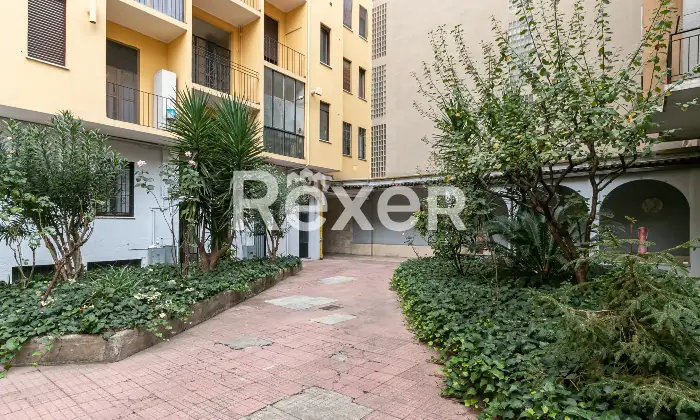 Rexer-Milano-Trilocale-con-cucina-e-balcone-di-mq-Zone-comuni