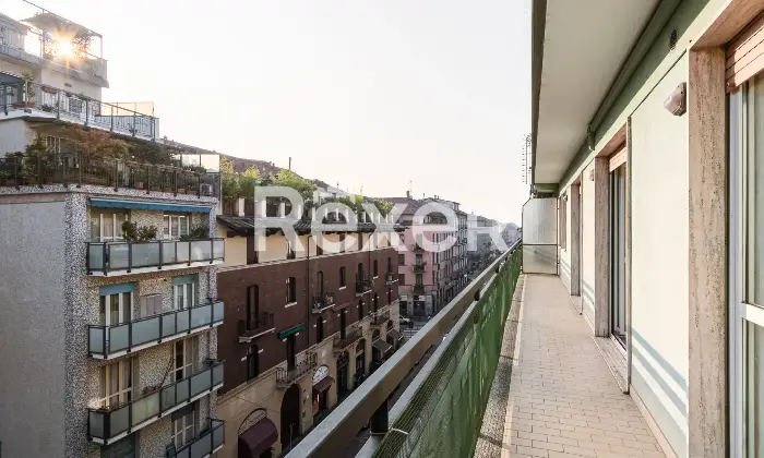 Rexer-Milano-ELEGANTE-QUADRILOCALE-CON-BALCONI-E-CANTINA-Altro