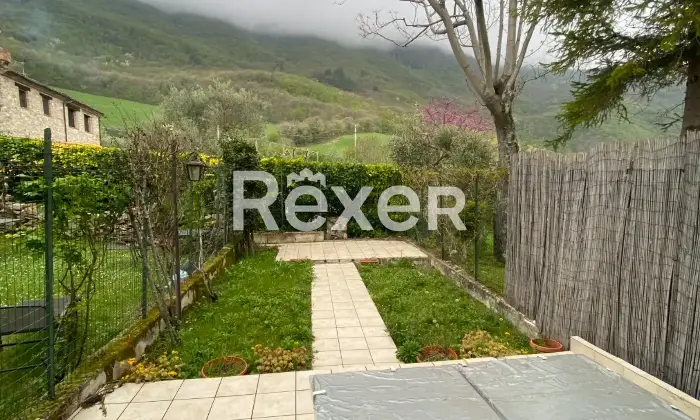 Rexer-Castelraimondo-Villetta-a-schiera-in-vendita-in-Via-Crucianelli-a-Castelraimondo-Altro