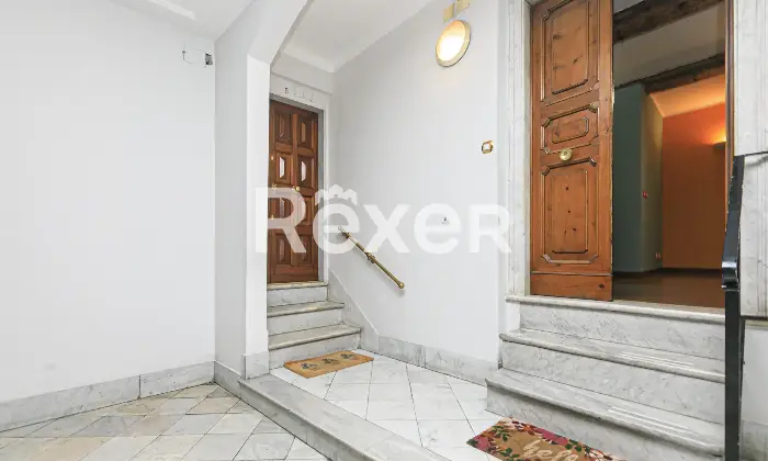 Rexer-Genova-VENDESI-GENOVA-PIAZZA-DELLE-SCUOLE-PIE-Altro