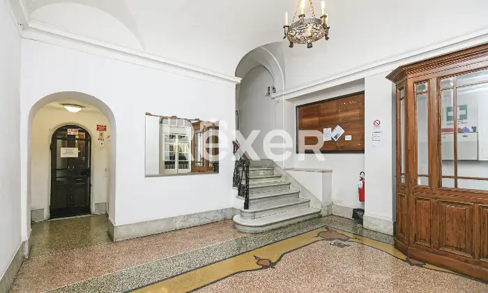 Rexer-Genova-VENDESI-GENOVA-PIAZZA-DELLE-SCUOLE-PIE-Altro