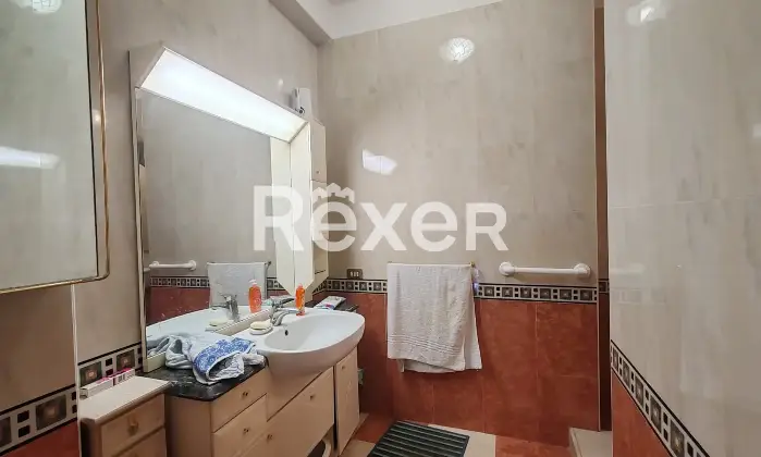 Rexer-Bari-Appartamento-Viale-Salandra-B-Picone-Bari-Altro