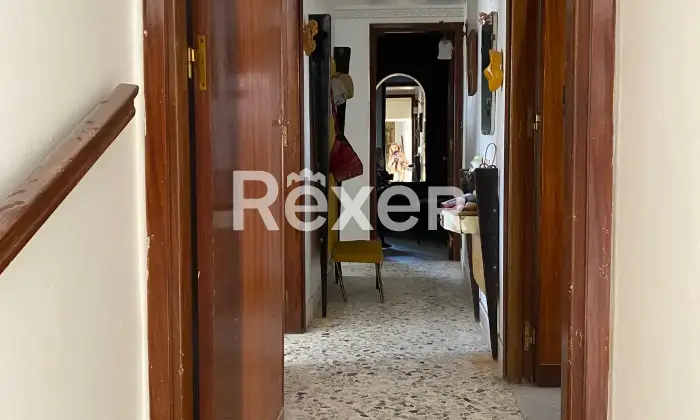 Rexer-Palazzo-Adriano-Casa-su-pi-livelli-con-cortile-e-terreno-agricolo-a-Palazzo-Adriano-Altro