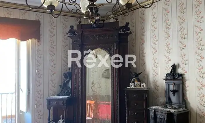 Rexer-Palazzo-Adriano-Casa-su-pi-livelli-con-cortile-e-terreno-agricolo-a-Palazzo-Adriano-Altro