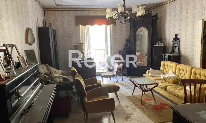 Rexer-Palazzo-Adriano-Casa-su-pi-livelli-con-cortile-e-terreno-agricolo-a-Palazzo-Adriano-Altro