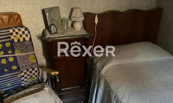 Rexer-Palazzo-Adriano-Casa-su-pi-livelli-con-cortile-e-terreno-agricolo-a-Palazzo-Adriano-Altro