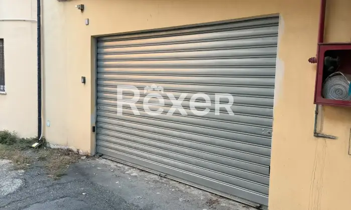 Rexer-Roma-Via-del-Casaletto-Box-auto-mq-Altro