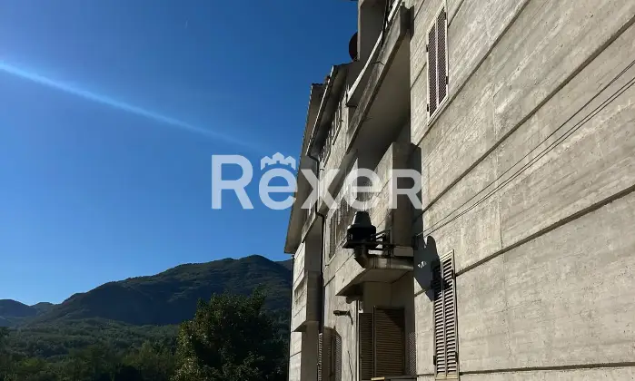 Rexer-San-Massimo-Edificio-residenziale-in-vendita-in-Via-Canonica-a-San-Massimo-Altro