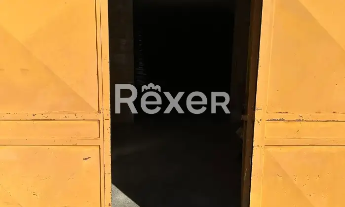 Rexer-San-Massimo-Edificio-residenziale-in-vendita-in-Via-Canonica-a-San-Massimo-Altro