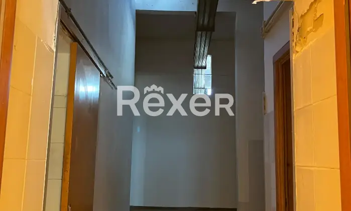 Rexer-Latiano-Locale-commerciale-in-vendita-in-Via-Tarquinio-Fuortes-a-Latiano-Altro