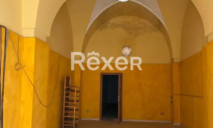 Rexer-Latiano-Locale-commerciale-in-vendita-in-Via-Tarquinio-Fuortes-a-Latiano-Altro