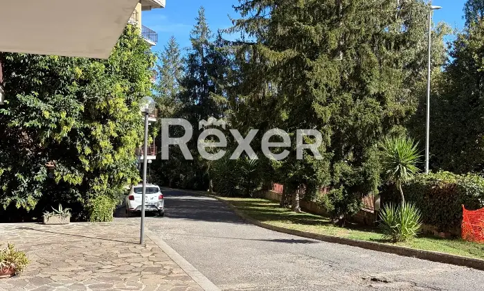 Rexer-Roma-Quadrilocale-via-Giuseppe-Silla-La-Giustiniana-Roma-Altro