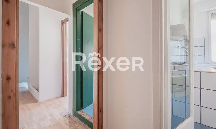 Rexer-Roma-CITTA-GIARDINO-ATTICO-INTERO-PIANOTERZO-SENZA-ASCENSORE-Altro