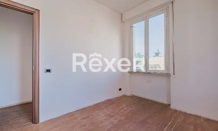 Rexer-Roma-CITTA-GIARDINO-ATTICO-INTERO-PIANOTERZO-SENZA-ASCENSORE-Altro