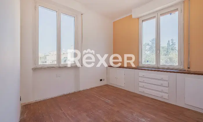 Rexer-Roma-CITTA-GIARDINO-ATTICO-INTERO-PIANOTERZO-SENZA-ASCENSORE-Altro