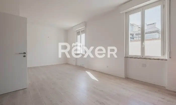 Rexer-Roma-CITTA-GIARDINO-ATTICO-INTERO-PIANOTERZO-SENZA-ASCENSORE-Altro