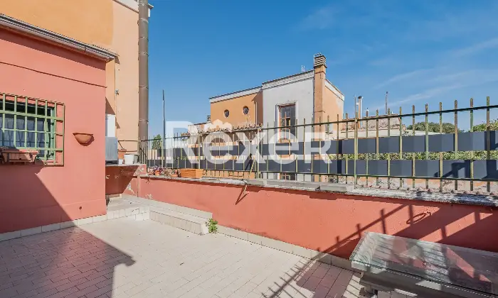 Rexer-Roma-CITTA-GIARDINO-ATTICO-INTERO-PIANOTERZO-SENZA-ASCENSORE-Altro