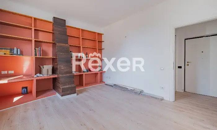 Rexer-Roma-CITTA-GIARDINO-ATTICO-INTERO-PIANOTERZO-SENZA-ASCENSORE-Altro