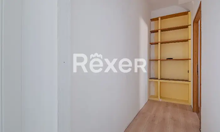 Rexer-Roma-CITTA-GIARDINO-ATTICO-INTERO-PIANOTERZO-SENZA-ASCENSORE-Altro