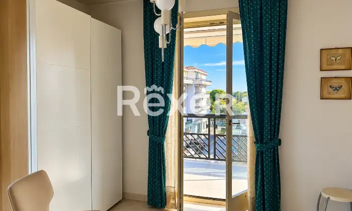 Rexer-Caserta-Appartamento-in-Vendita-in-Via-Antonio-Canova-a-Caserta-Altro