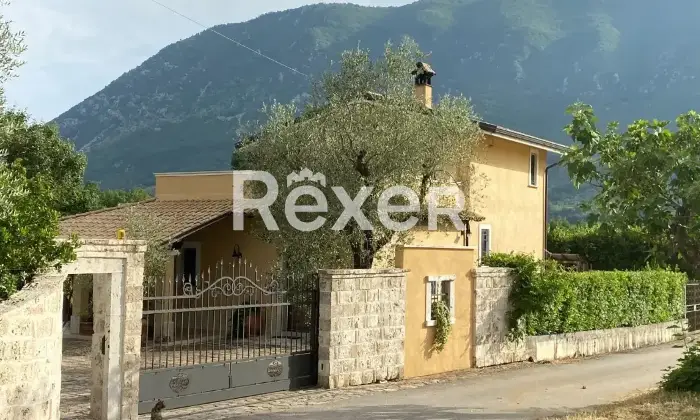 Rexer-Sora-Villa-in-vendita-in-Via-San-Vincenzo-Ferreri-a-Sora-Altro