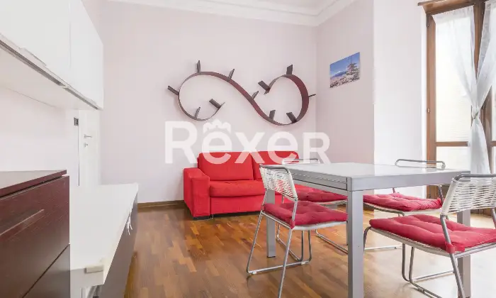 Rexer-Torino-Trilocale-in-stabile-liberty-Altro