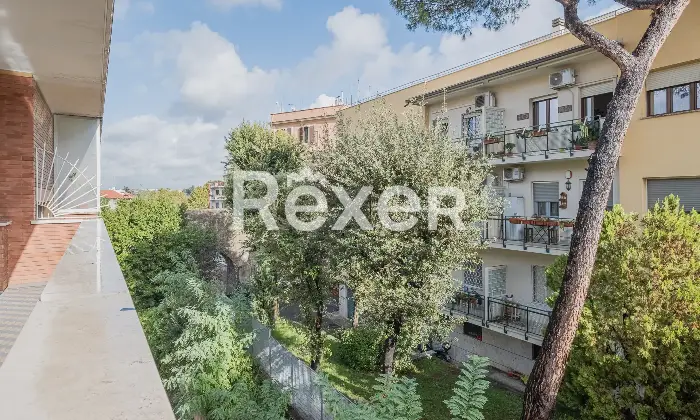 Rexer-Roma-Appartamento-Via-SantAgatone-Papa-Altro