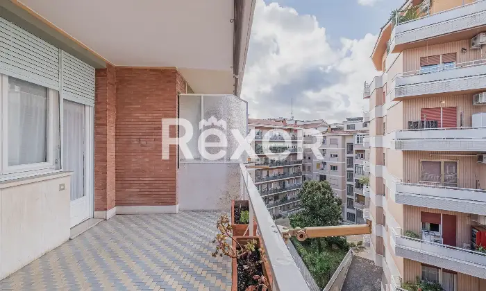 Rexer-Roma-Appartamento-Via-SantAgatone-Papa-Altro