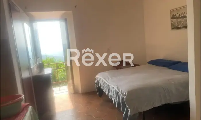 Rexer-Campoli-Appennino-Appartamento-su-due-piani-in-vendita-in-Via-Borgo-Loreto-a-Campoli-Appennino-Altro
