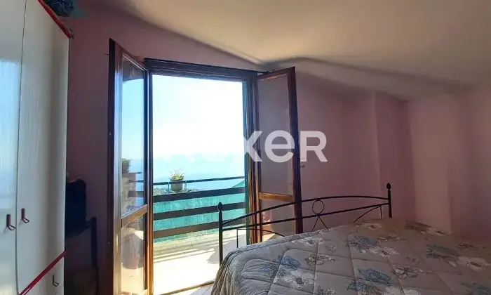 Rexer-Serrone-Porzione-di-villa-bifamiliare-in-vendita-Via-dei-Sogni-a-Serrone-Altro