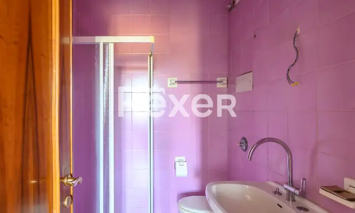 Rexer-Padova-Appartamento-soggiorno-angolo-cottura-due-camere-due-bagni-e-garage-Altro