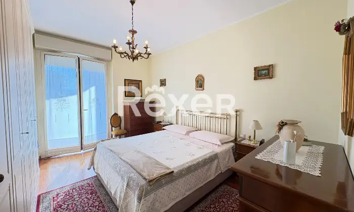 Rexer-Torino-Quadrilocale-con-terrazzi-e-box-auto-Altro