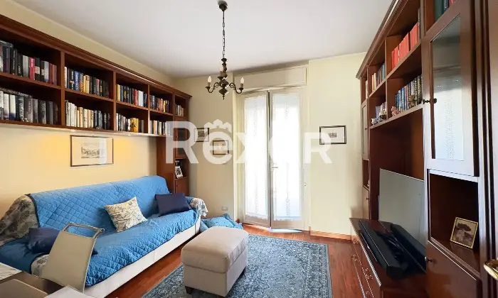 Rexer-Torino-Quadrilocale-con-terrazzi-e-box-auto-Altro
