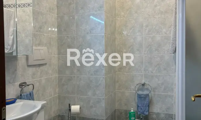 Rexer-Torino-Quadrilocale-con-terrazzi-e-box-auto-Altro