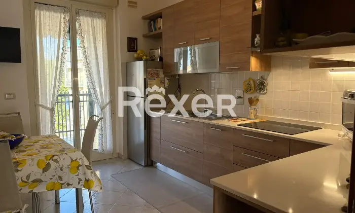 Rexer-Torino-Quadrilocale-con-terrazzi-e-box-auto-Altro