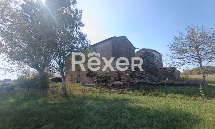 Rexer-Bomporto-RUSTICI-CON-AMPIO-TERRENO-UNOPPORTUNIT-UNICA-A-DUE-PASSI-DA-MODENA-Altro