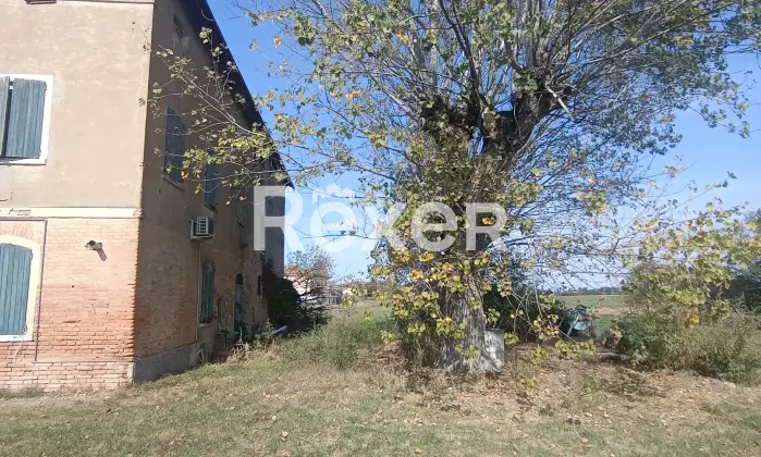 Rexer-Bomporto-RUSTICI-CON-AMPIO-TERRENO-UNOPPORTUNIT-UNICA-A-DUE-PASSI-DA-MODENA-Altro
