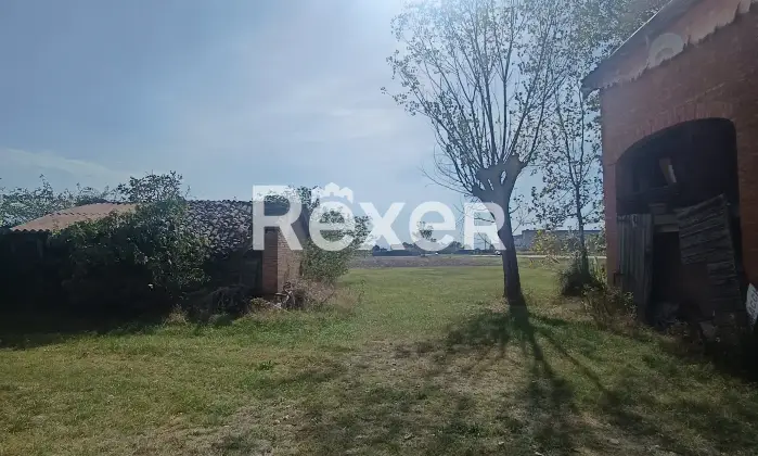 Rexer-Bomporto-RUSTICI-CON-AMPIO-TERRENO-UNOPPORTUNIT-UNICA-A-DUE-PASSI-DA-MODENA-Altro