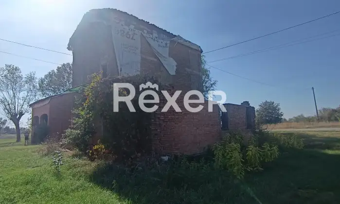 Rexer-Bomporto-RUSTICI-CON-AMPIO-TERRENO-UNOPPORTUNIT-UNICA-A-DUE-PASSI-DA-MODENA-Altro