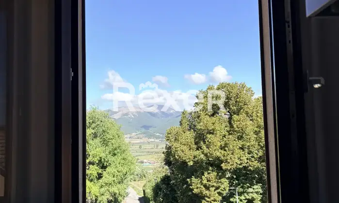 Rexer-Serravalle-di-Chienti-Splendida-porzione-di-bifamiliare-sui-monti-Sibillini-completamente-ristrutturata-Vista