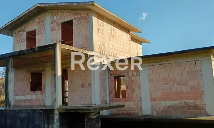 Rexer-Fara-in-Sabina-Propriet-rustica-in-vendita-in-Via-San-Giovanni-Piani-a-Fara-in-Sabina-Altro