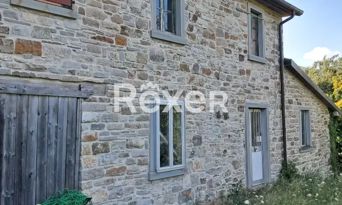 Rexer-Casteldelci-Casa-su-due-livelli-con-giardino-e-garage-a-San-Donato-Casteldelci-Altro