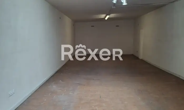 Rexer-Fontevivo-BOX-GARAGE-GRANDE-Posto-auto