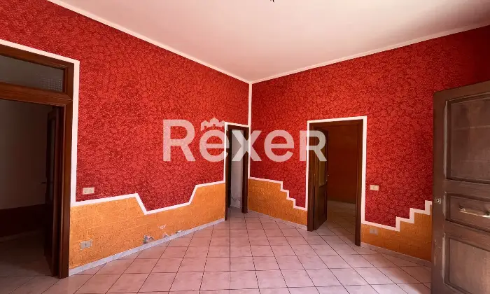 Rexer-Bosa-Ampio-appartamento-al-piano-terra-con-garage-Altro