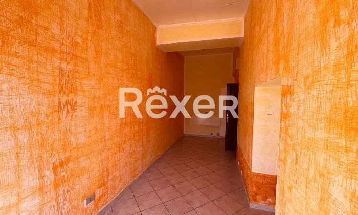 Rexer-Bosa-Ampio-appartamento-al-piano-terra-con-garage-Altro