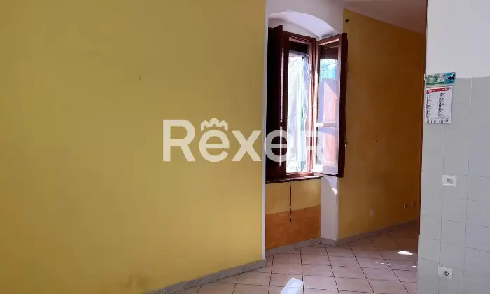 Rexer-Bosa-Ampio-appartamento-al-piano-terra-con-garage-Altro