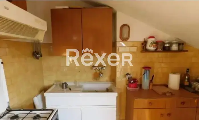 Rexer-Acquapendente-Mansarda-in-vendita-in-Via-Papiro-ad-Acquapendente-Altro