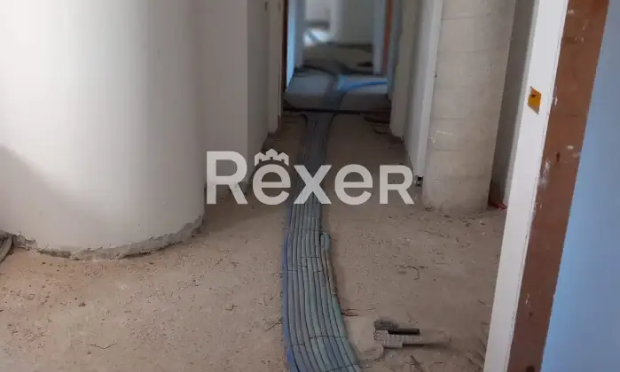 Rexer-Acquapendente-Villa-trifamiliare-con-terreno-e-ampi-spazi-da-completare-ad-Acquapendente-Altro