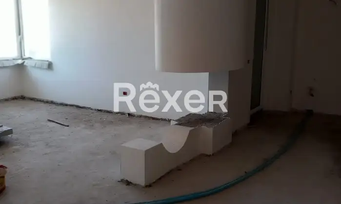 Rexer-Acquapendente-Villa-trifamiliare-con-terreno-e-ampi-spazi-da-completare-ad-Acquapendente-Altro